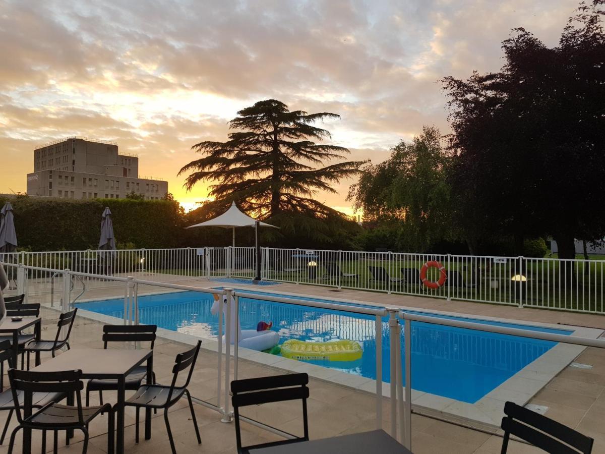 Novotel Caen Côte de Nacre Exterior foto